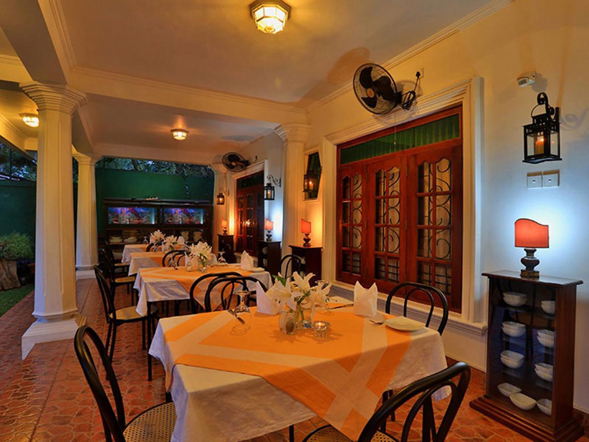 Hotel Emel Boutique Negombo Esterno foto