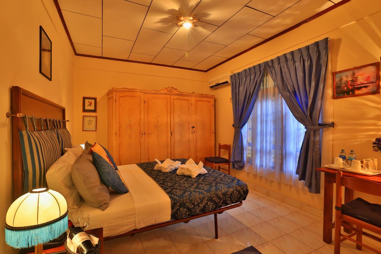 Hotel Emel Boutique Negombo Esterno foto