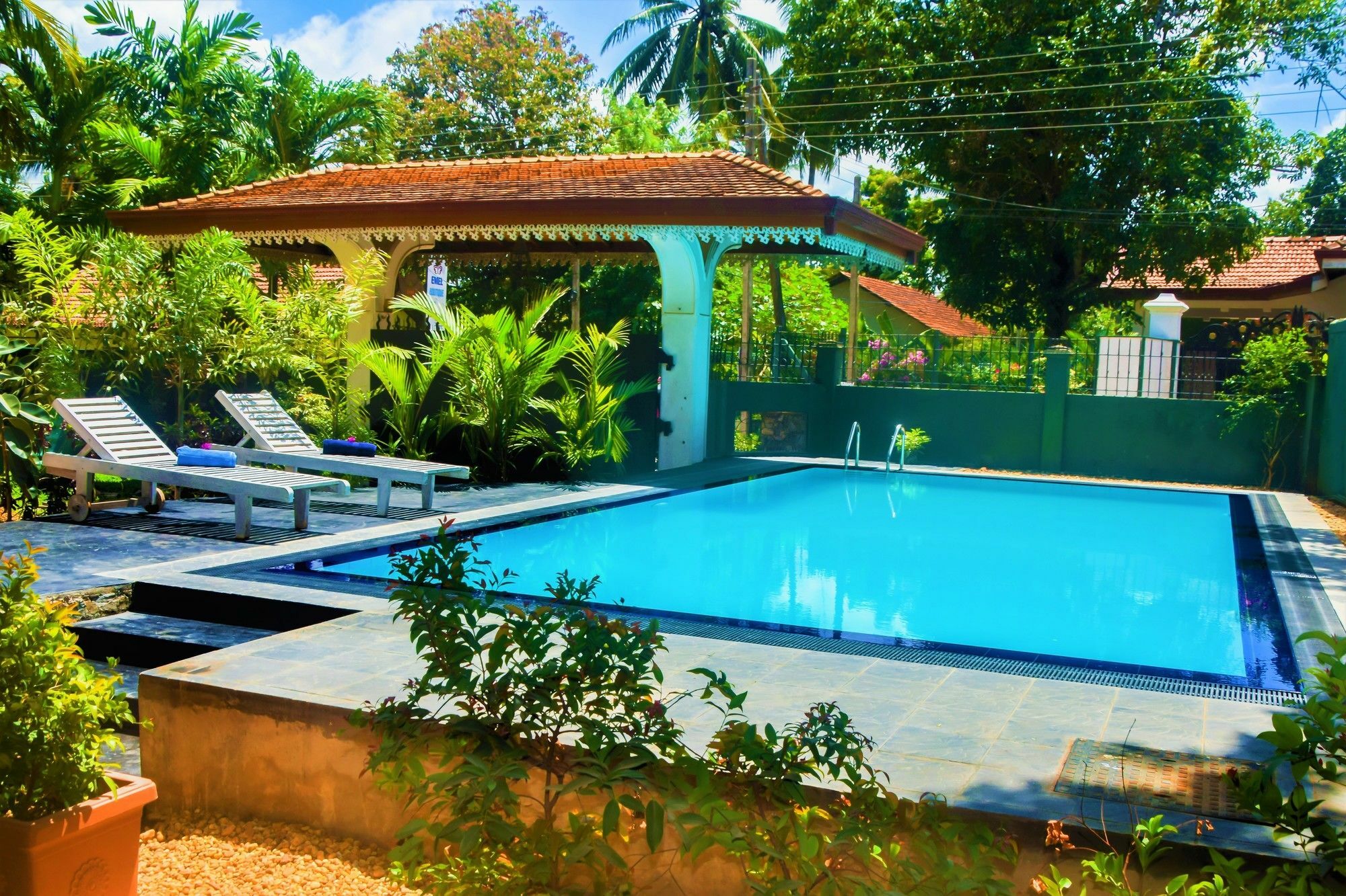 Hotel Emel Boutique Negombo Esterno foto