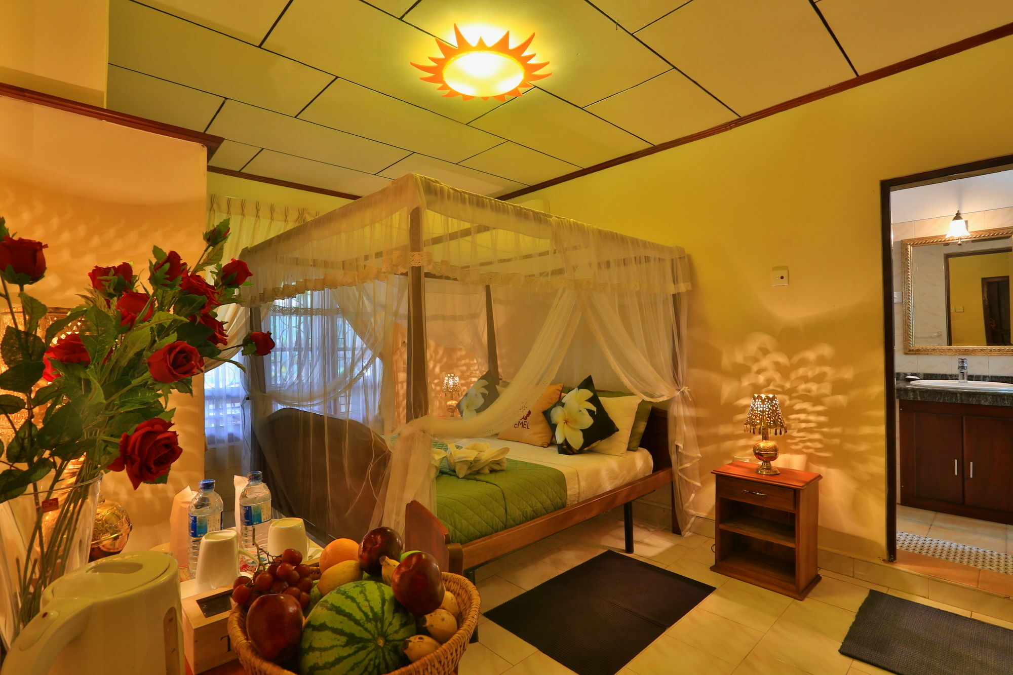 Hotel Emel Boutique Negombo Esterno foto