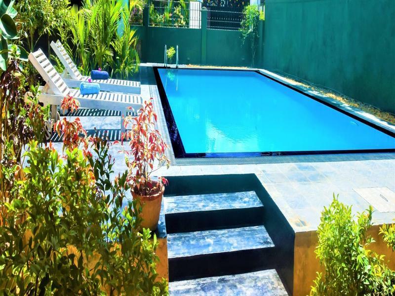 Hotel Emel Boutique Negombo Esterno foto